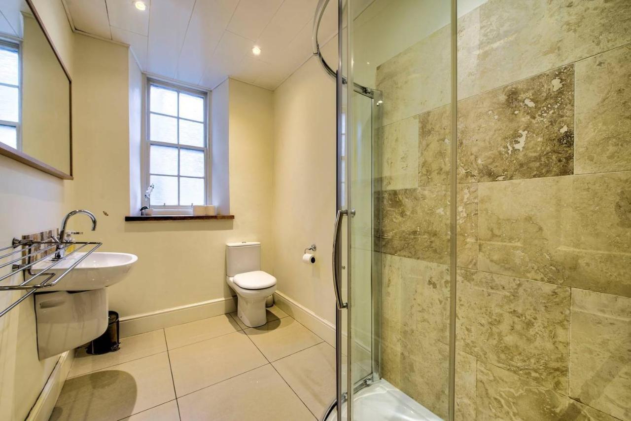 Joivy Stylish Home In New Town Edinburgh Exterior photo